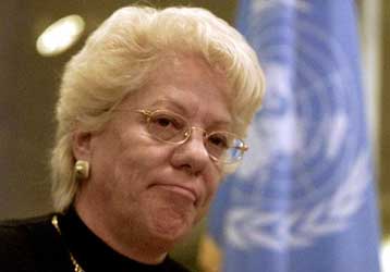 Αναβάλλεται η επίσκεψη της Κάρλα ντελ Πόντε στο Βελιγράδι;