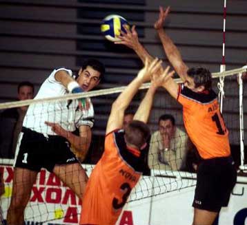 Ελεύθερος ο Δεληκώστας – Πληρώθηκαν οι Π. και Ν.Ρουμελιώτης – Σε κρίσιμη κατάσταση ο Παπαρίζος