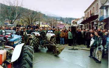 Μαζικό συλλαλητήριο των αγροτών στην Αγιά Λάρισας