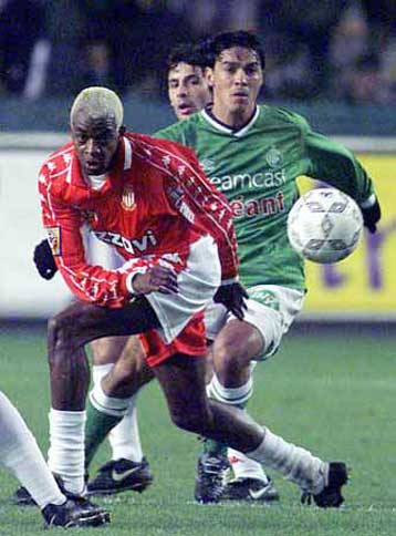 Επέστρεψε στη Γαλλία και καταθέτει για το πορτογαλικό του διαβατήριο ο Αλεξ