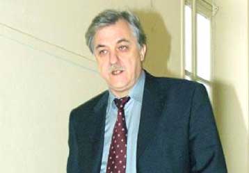 Ψευδές δίλημμα η διαρχία, επισημαίνει ο Αλ.Παπαδόπουλος