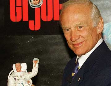 Περπάτησαν τελικά οι αστροναύτες στη Σελήνη;