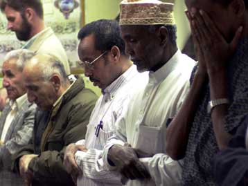 Η πολυπολιτισμική Αθήνα καλωσορίζει το νέο έτος