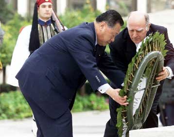 Ολοκληρώθηκε η πρώτη επίσκεψη Ιάπωνα πρωθυπουργού στην Ελλάδα