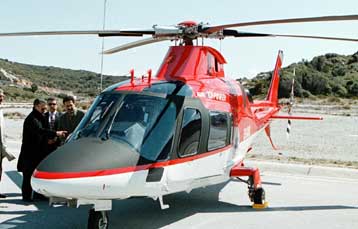 Συνετρίβη νότια του Σουνίου το ελικόπτερο του ΕΚΑΒ