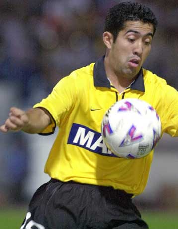 Προηγείται στη Τούμπα η ΑΕΚ με γκολ του Ρουίς στο α ημίχρονο