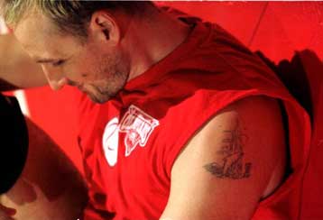 Κυρίαρχος ο Ολυμπιακός, με ηγέτη τον Ράτζα, υπέταξε τον Παναθηναϊκό με 86-78