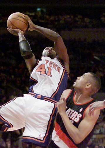 H Γιούτα 111-103 τους Λέικερς, επιστροφή στις νίκες για το Σακραμέντο