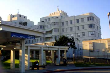 Με επιτυχία εγχειρίστηκε ο πρώην πρόεδρος των ΗΠΑ Ρόναλντ Ρίγκαν