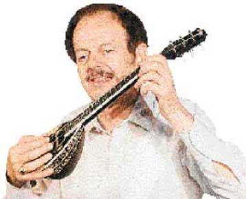 Μουσείο αφιερωμένο στον Τσιτσάνη το Χάραμα