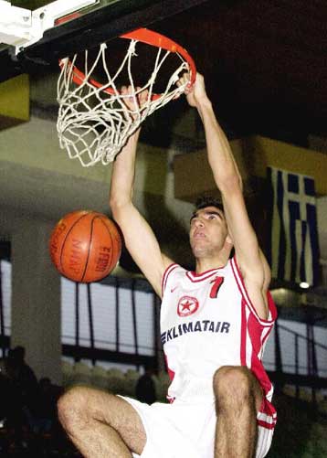 Πήρε φόρα η Νήαρ Ηστ και συνέτριψε το Μακεδονικό με 93-79