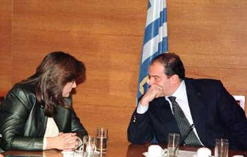 Με αιχμές η ομιλία της Ντ.Μπακογιάννη στην ΚΕ – Αποτελεσματική αντιπολίτευση ζήτησε ο Βουλγαράκης