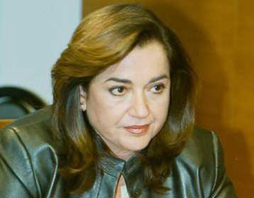 Δεν θα ακολουθήσω το δρόμο της σιωπής, δηλώνει η Ντόρα Μπακογιάννη