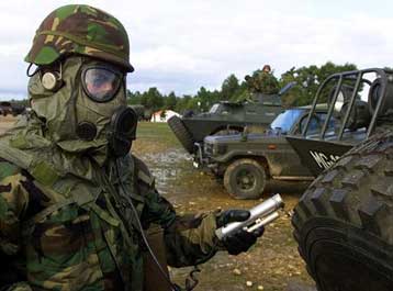 Ο στρατός των ΗΠΑ γνώριζε για τον κίνδυνο από το ουράνιο, αποκαλύπτει o βρετανικός Τύπος