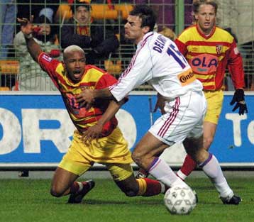 Λευκή ισοπαλία για Λανς και Λυών