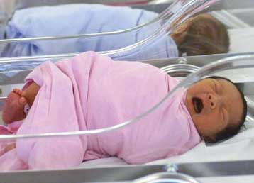 Με… δανεική μαία θα λειτουργήσει προσωρινά η γυναικολογική κλινική στην Κω