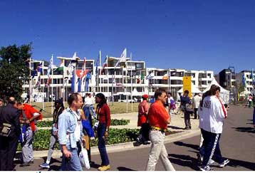 Οι Αυστραλοί φορολογούμενοι θα πληρώσουν και για τη μετολυμπιακή χρήση του Ολυμπιακού Χωριού