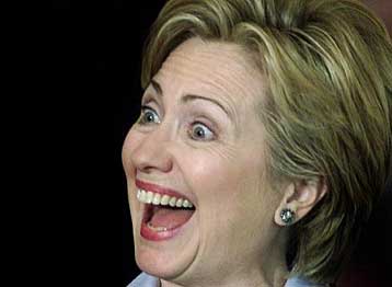 Τα καθήκοντά της στις επιτροπές της Γερουσίας αναλαμβάνει η Χίλαρι Κλίντον