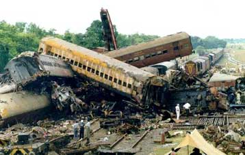 Πενήντα νεκροί από σύγκρουση αμαξοστοιχιών στο Κονγκό