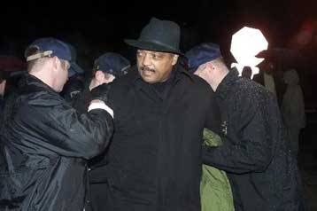 Οι αμερικανικές Αρχές πνίγουν και τη φωνή των κληρικών εναντίον της θανατικής ποινής