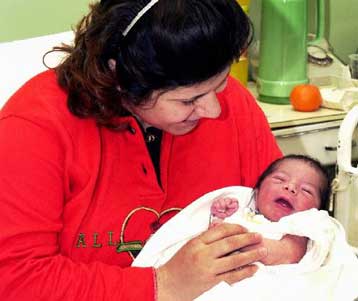 Χωρίς μαιευτήριο η Κως, η Νίσυρος, η Κάλυμνος και η Λέρος – Αναστάτωση στους κατοίκους των νησιών