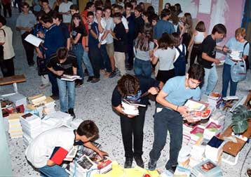 Βελτιώσεις και λιγότερη ύλη στα σχολικά βιβλία σχεδιάζει το Παιδαγωγικό Ινστιτούτο