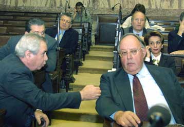 Προαποφασισμένοι από τις ΗΠΑ οι βομβαρδισμοί στη Γιουγκοσλαβία – Δεν κοιμόμαστε ήσυχοι, δηλώνει ο Τ