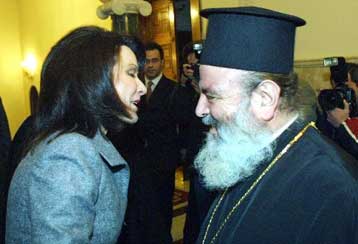 Στο πλευρό της Γ.Αγγελοπούλου η Εκκλησία για τους Ολυμπιακούς Αγώνες, δηλώνει ο Χριστόδουλος