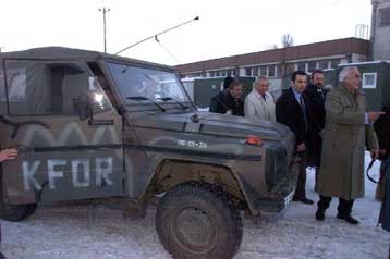 Δεν πάμε στο Κόσοβο, δηλώνουν και άλλοι Έλληνες στρατιώτες – Στην ΕΛΔΥΚΟ την Παρασκευή ο Τσοχατζόπου