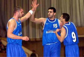 Σε δύο άτυχους αθλητές από το Βόλο τα έσοδα από τον αγώνα μπάσκετ Ελλάδας – Αυστρίας