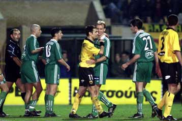 Καλύτερη ελληνική ομάδα για το 2000 η ΑΕΚ, στην παγκόσμια κατάταξη συλλόγων