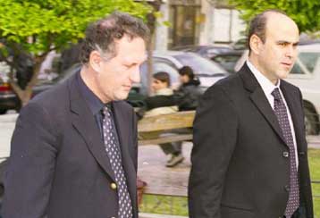 Το συνέδριο του κόμματος και οι εκλογές της Τοπικής Αυτοδιοίκησης το 2002 επί τάπητος στο ΠΑΣΟΚ