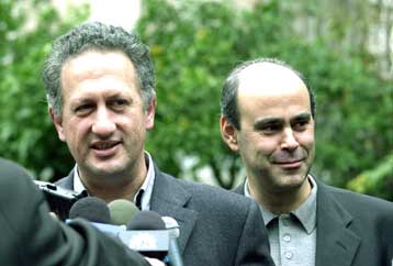 Δεν ενδιαφέρομαι για τη δημαρχία της Αθήνας, δηλώνει ο Σκανδαλίδης