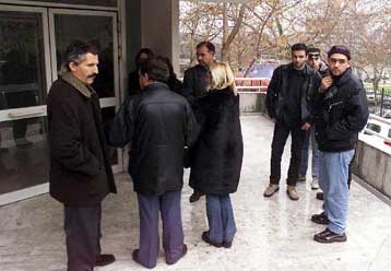 «Καθαρές» οι εξετάσεις έξι ακόμα ατόμων που έζησαν τους βομβαρδισμούς στη Γιουγκοσλαβία