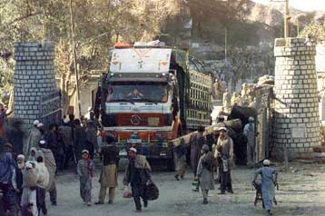 Με θάνατο απειλούν όσους αλλαξοπιστήσουν οι Ταλεμπάν