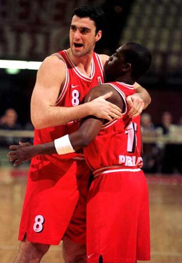 Με Οικονόμου αλλά χωρίς Ρίβερς άρχισε η προετοιμασία του Ολυμπιακού εν όψει του ντέρμπι με τον ΠAO