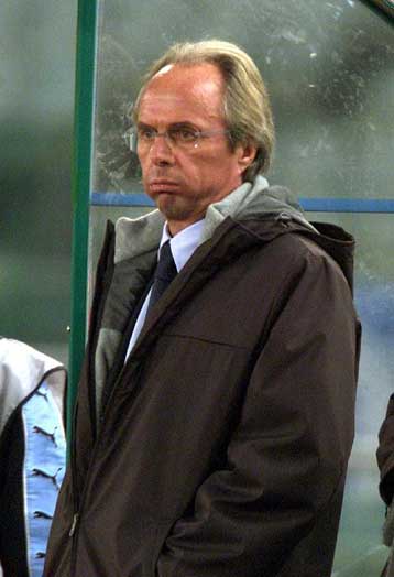 Ο Τζοφ στο δρόμο για τον πάγκο της Λάτσιο, με τον Έρικσον να μαζεύει νωρίτερα βαλίτσες για Αγγλία