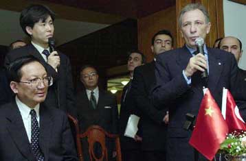 Τουρκία και Κίνα ενισχύουν τις σχέσεις τους