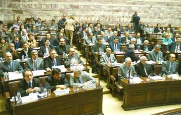 Προσπάθειες για αποφόρτιση του κλίματος στη ΝΔ – Σήμερα η συνεδρίαση της ΚΟ