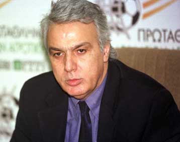 Πρωτοκλασάτους διαιτητές στην Εθνική Ερασιτεχνική προτείνει ο Μητρόπουλος για την αξιοπιστία και των