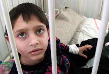 Χωρίς φάρμακα εκατοντάδες παιδιά φορείς του HIV στη Ρουμανία