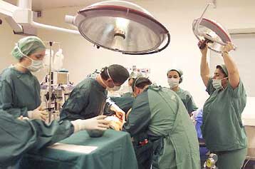 Δίωξη κατά της διοίκησης και ιατρών του Νοσοκομείου Ρόδου για πολλαπλά αδικήματα