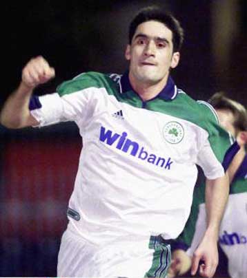 Με γκολ του Λυμπερόπουλου ο ΠΑΟ μπροστά με 1-0 στη Ν.Φιλαδέλφεια (α ημίχρονο)