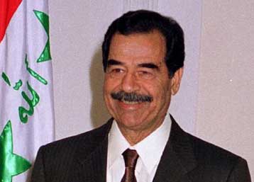 Με τηλεοπτική εμφάνιση επιχειρεί ο Σαντάμ να διασκεδάσει της φήμες περί ασθενείας του