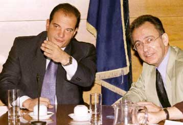 Η βάση της ΝΔ να εκλέγει πρόεδρο πενταετούς θητείας, προτείνει ο Δ.Σιούφας