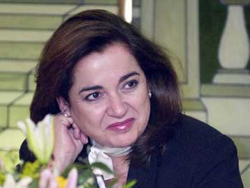 Λάδι στη φωτιά ρίχνει η Ντ.Μπακογιάννη λίγες ώρες πριν από τη συνεδρίαση της ΚΟ της ΝΔ