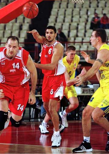 Απάντηση της ΚΑΕ Ολυμπιακός στις διαμαρτυρίες του Περιστερίου, τις οποίες χαρακτηρίζει υπερβολικές