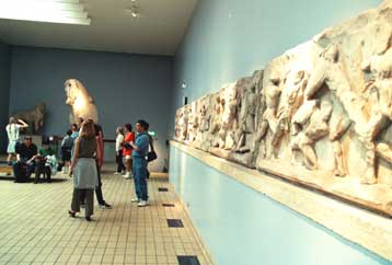 Αντίγραφο της Δυτικής Ζωφόρου παρουσιάζεται σε έκθεση στη Λευκωσία