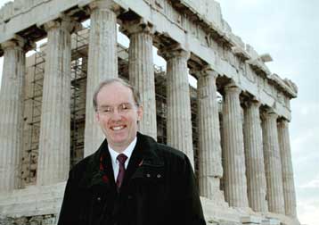 Είναι καιρός οι Βρετανοί να επιστρέψουν τα Μάρμαρα, δηλώνει ο Καναδός υπουργός Μεταφορών