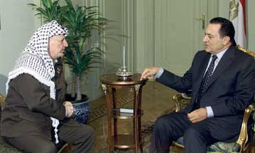 Με τους Αραβες υπουργούς Εξωτερικών συζητά το αμερικανικό σχέδιο για το Μεσανατολικό ο Γιασέρ Αραφάτ